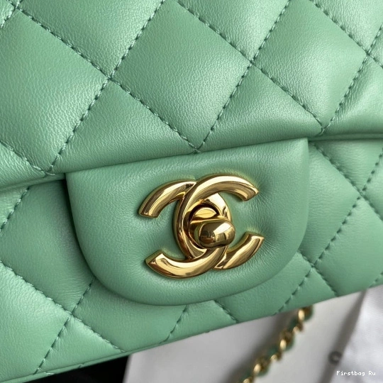 First Bag Ru BAG FLAP CHANEL 17CM 0814